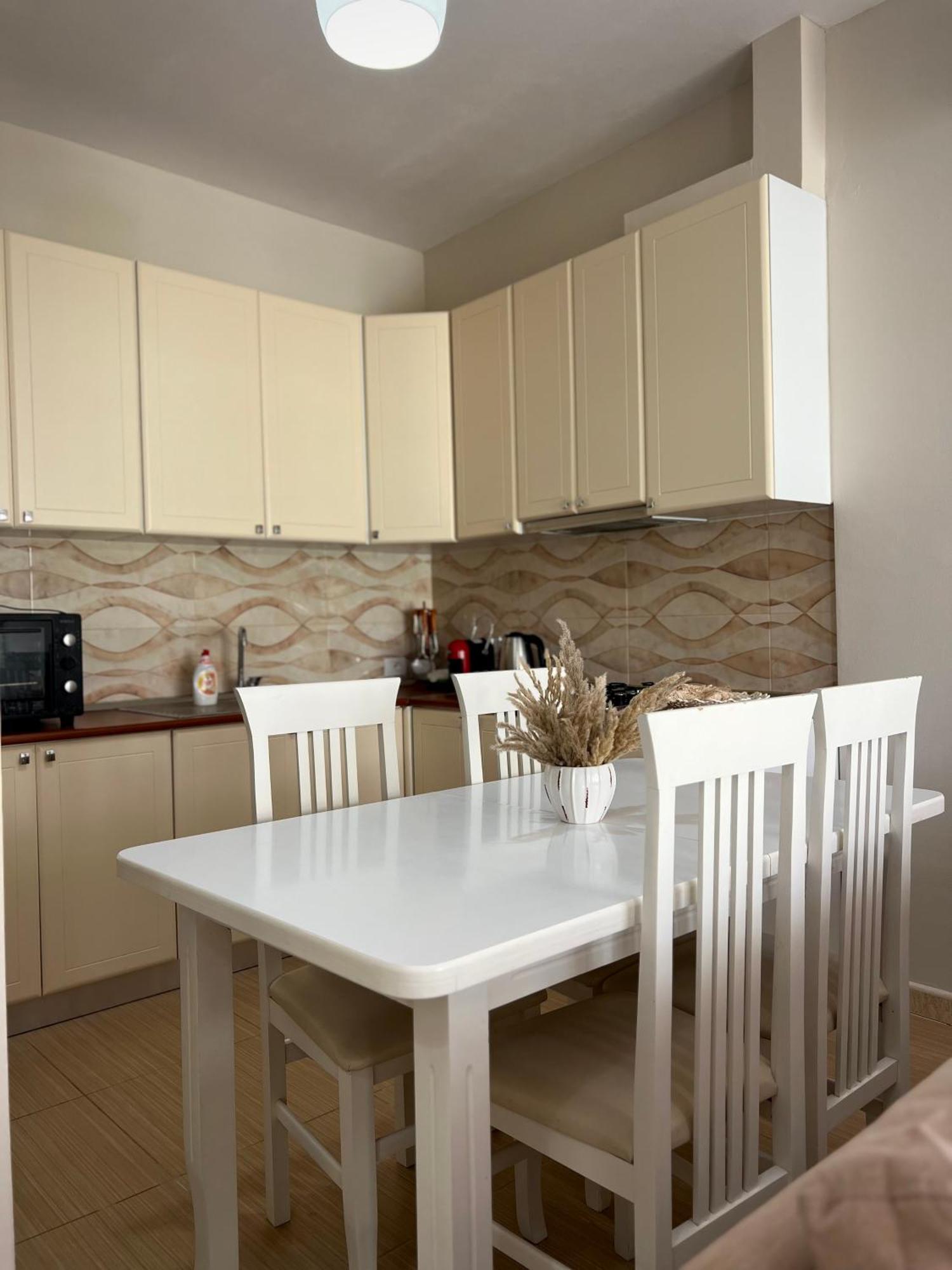 Appartement Gjiri I Lalzit *